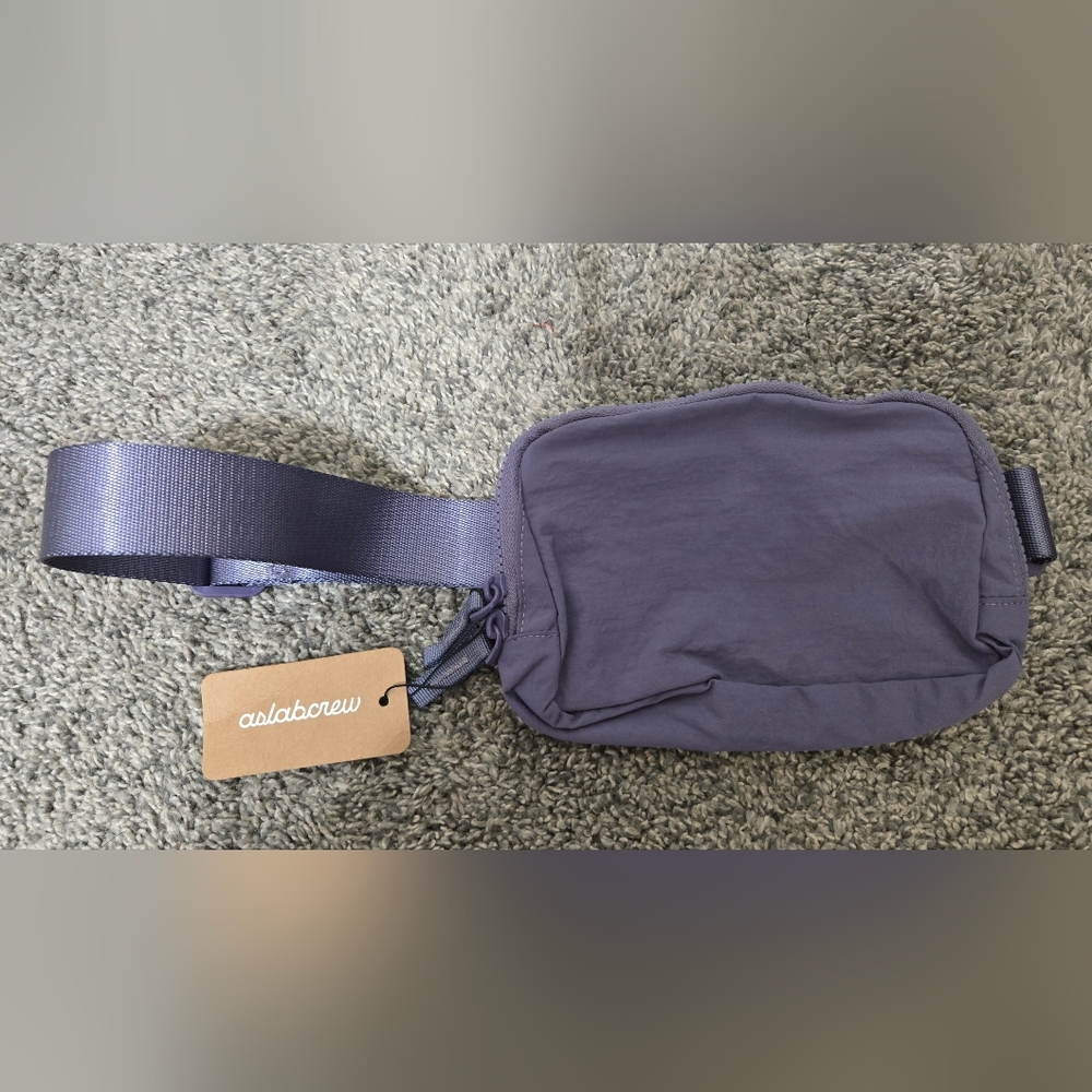 Compact lavender belt bag multiple compartments, Adjustable Waist Strap, NWT